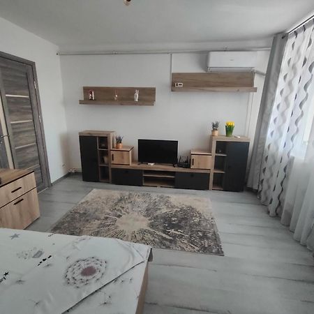 White House Apartman Turnu Măgurele Kültér fotó